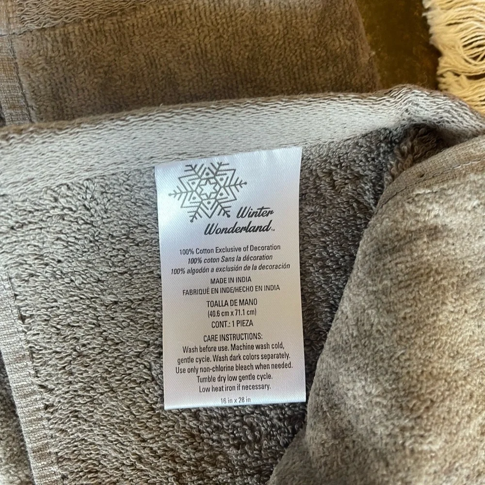 Christmas hand towels